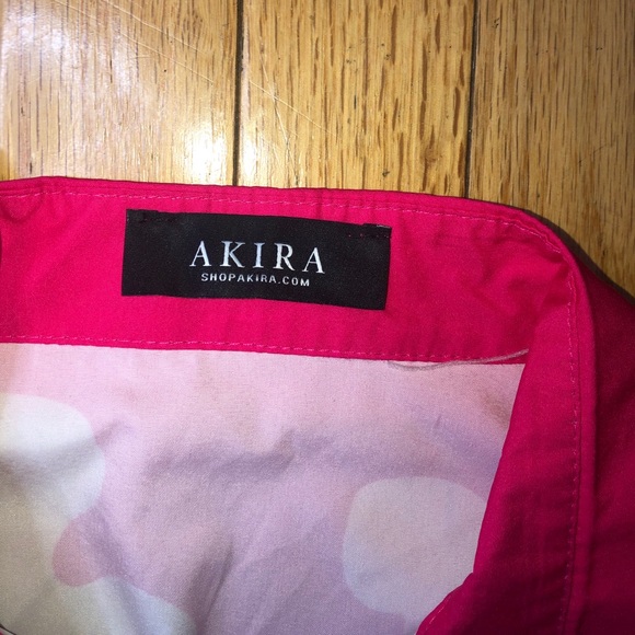 Akira Button-up Blouse - Picture 3 of 5